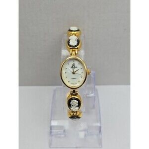 Vintage Jalga Cameo Bracelet Watch Womens Quartz New Battery Gold Tone MOP